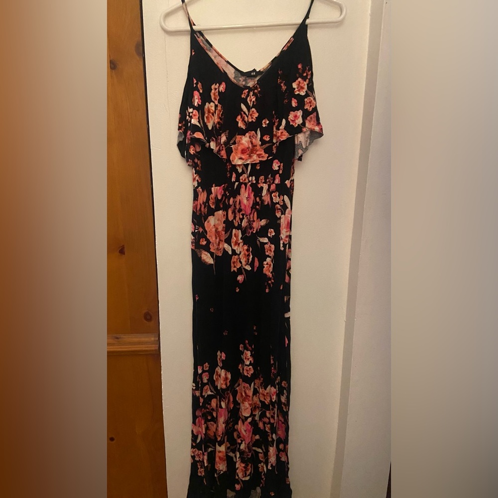 H&M flowy floral maxi dress